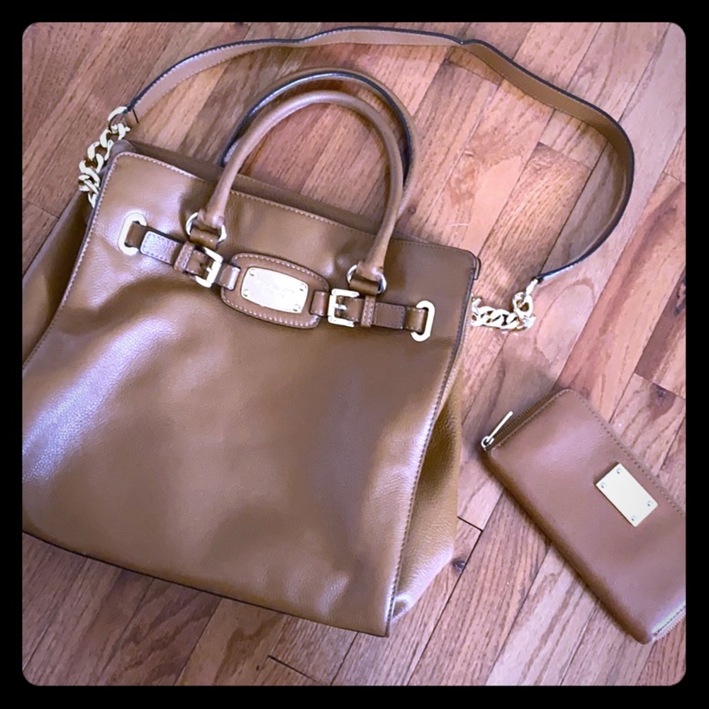 Perfect condition Michael Kors tan handbag
